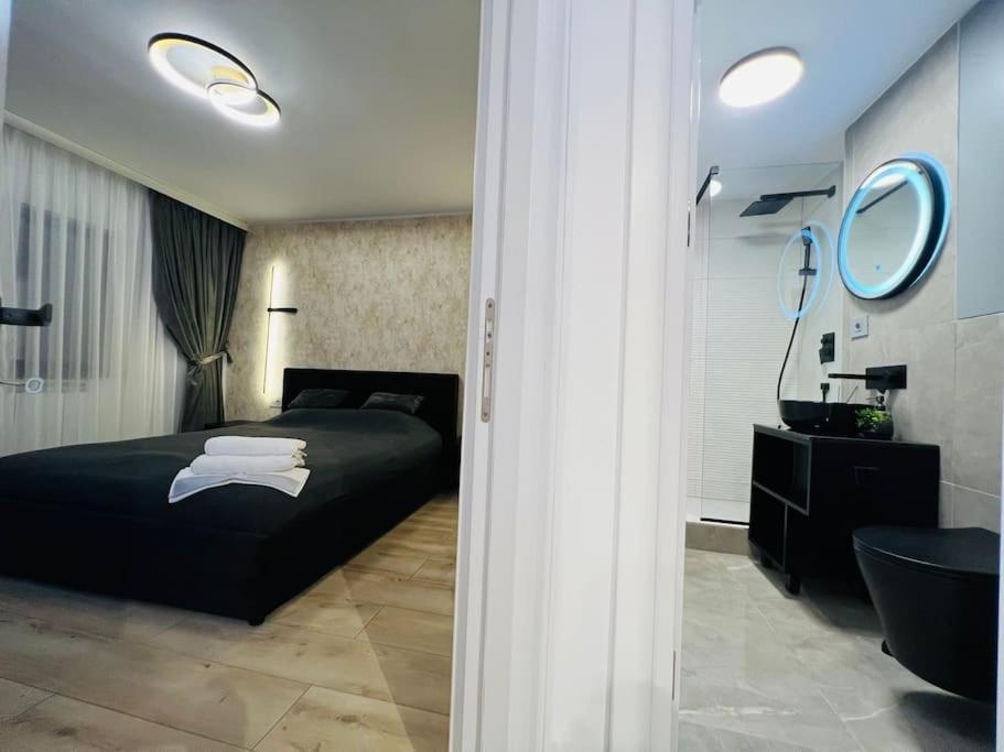 Impact Apartments Pitesti Luaran gambar